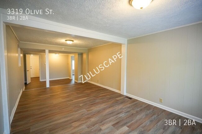 Photo - 3319 Olive St