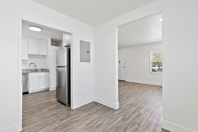 Hesperian Townhomes
