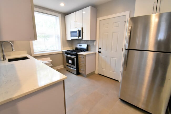 Photo - 4205 N Pulaski Rd Unit 2