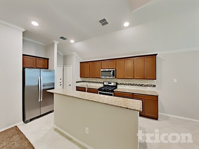 Photo - 457 Peach Ln