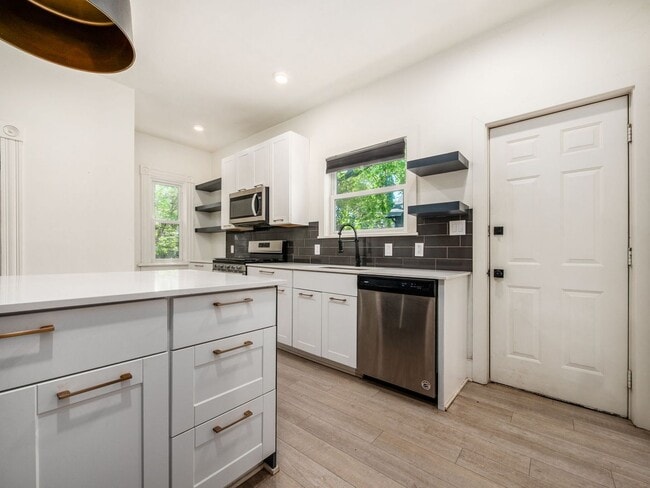 Photo - 201-205 West 1st Avenue Unit 201