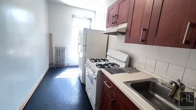 Building Photo - HALSEY STREET Rental