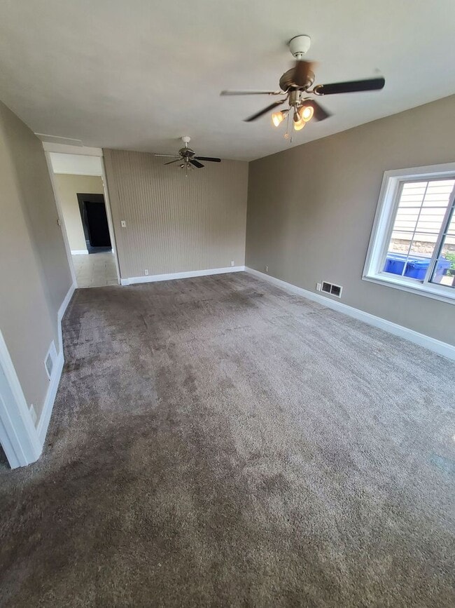 Photo - 4626 8th Ave Unit Lower