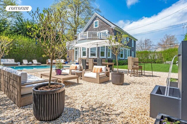 Photo - 148 Meeting House Ln