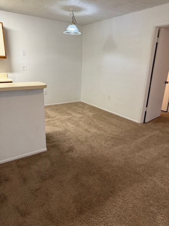 Photo - LANDING 2-BEDROOM CONDO Unit 956-101