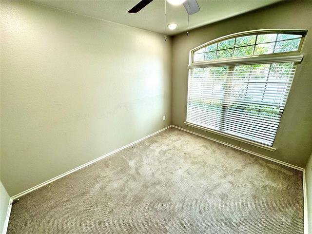 Photo - 1812 Arbordale Way