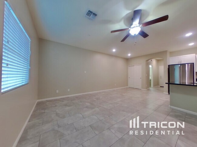 Photo - 28962 N 124th Glen