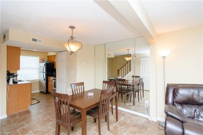 Photo - 63 Lucinda Ct