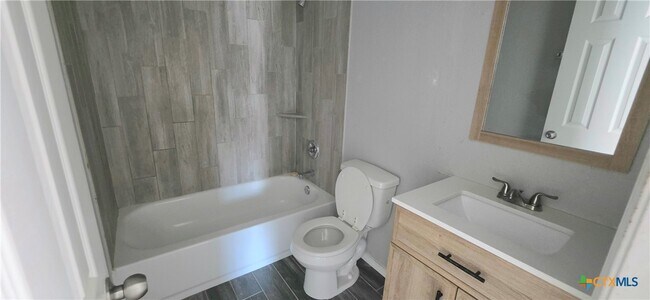Photo - 1802 Windward Dr