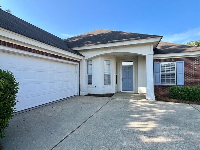 Photo - 9679 Greythorne Way