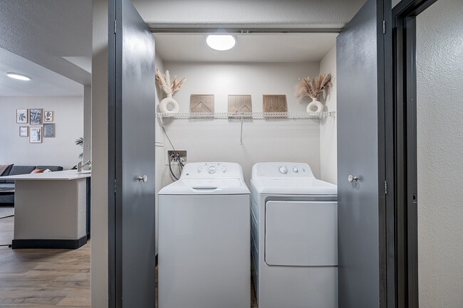 Gateway at Tempe - Lease by the bed