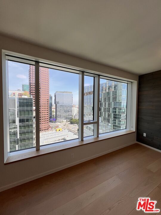 Building Photo - 889 Francisco St Unit 2007 Rental