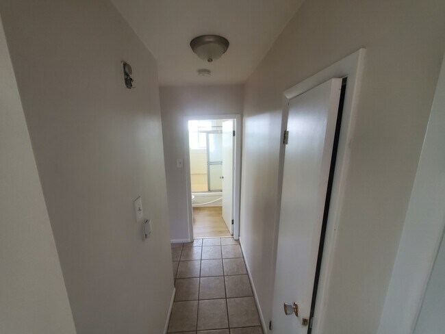 Photo - 9 Connaught Ave Unit 12