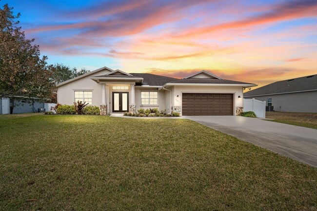 Photo - 1411 SW Hackensack Ave