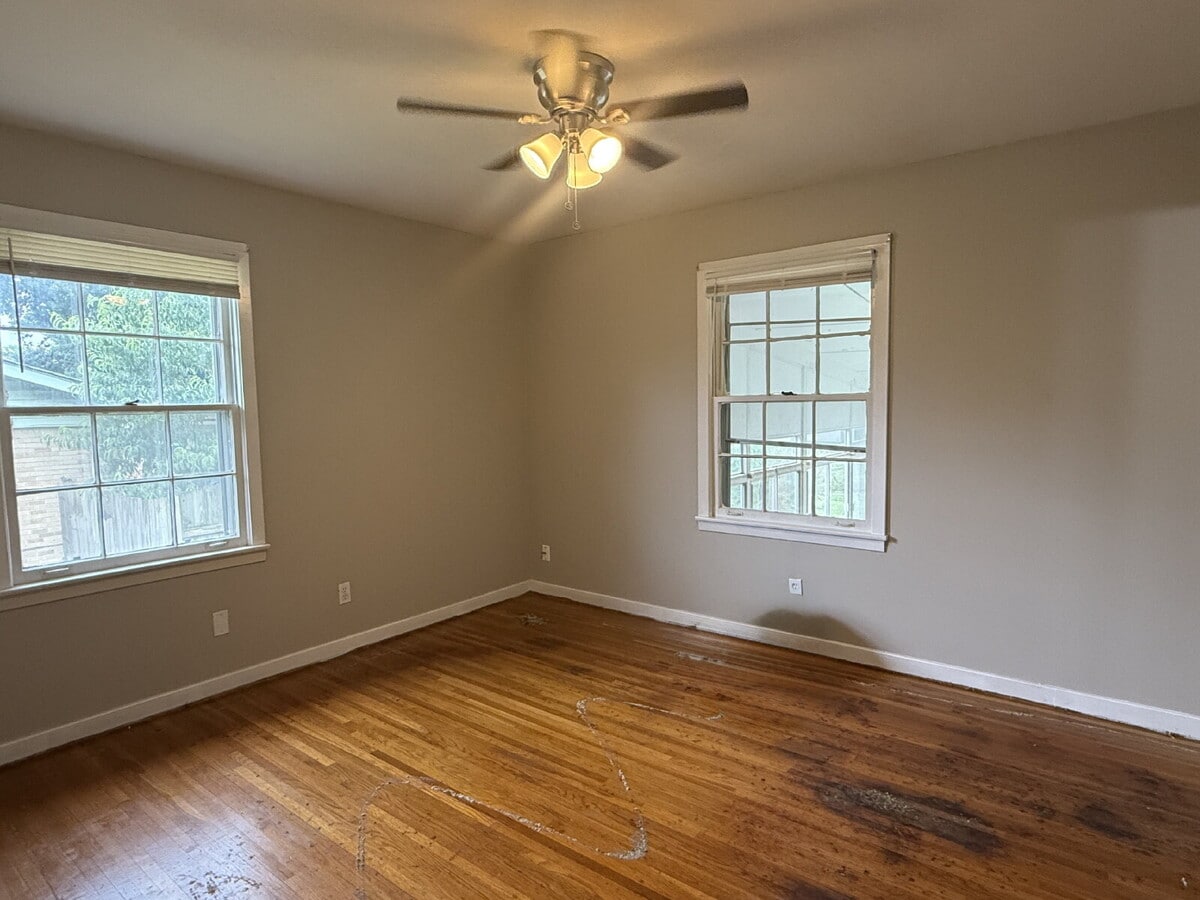 Photo - 3206 Bayless Dr SW