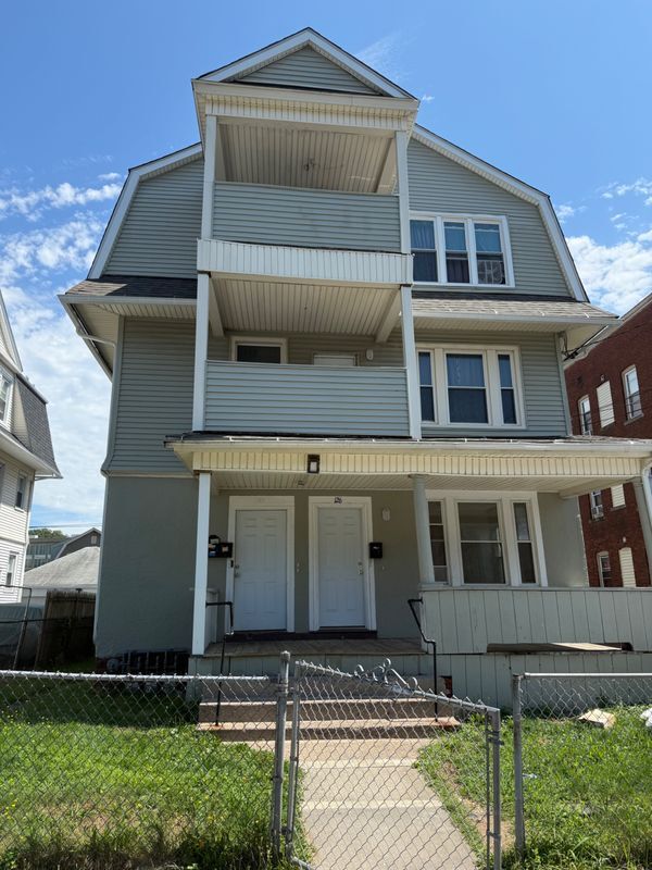Building Photo - 126 Adams St Rental