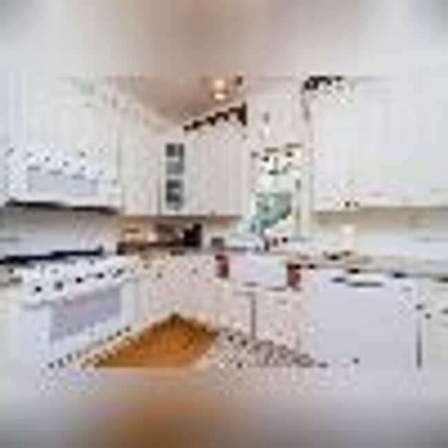 Photo - 251 Charlotte St