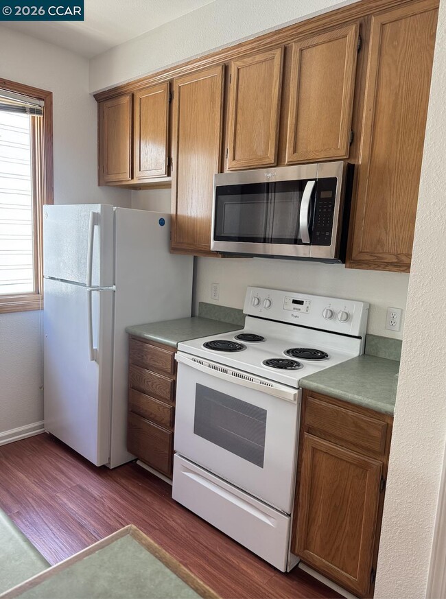 Building Photo - 2029 Channing Way Unit 2D