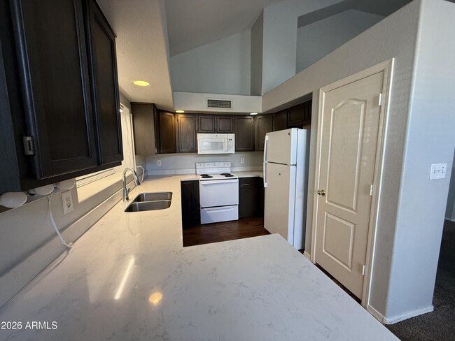 Photo - 5665 W Galveston St