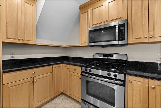 Photo - 57 Dedham Ave
