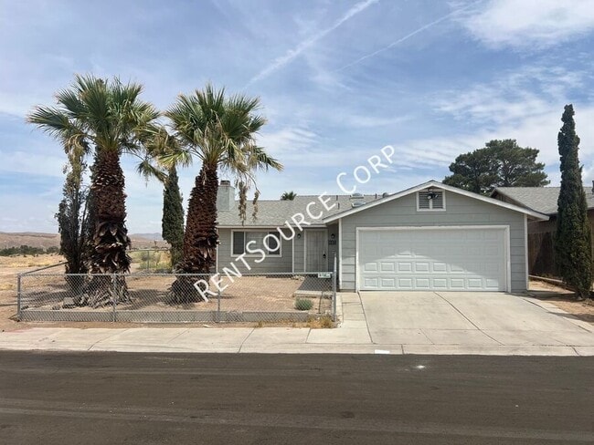 Photo - 841 Chateau Way