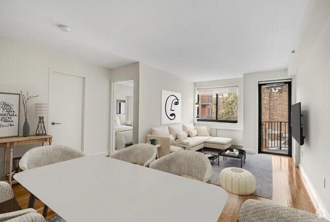 Building Photo - 1 bedroom in New York NY 10011 Unit 104 Rental