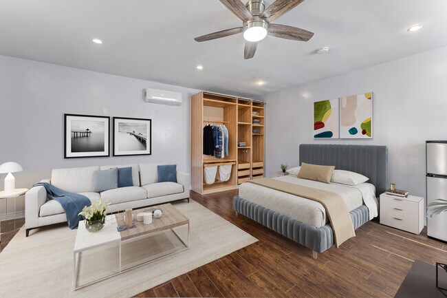 Main left - 1344 N Lincoln St