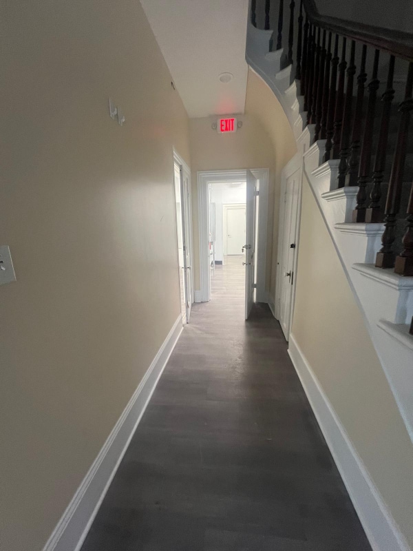 Photo - 212 East Ave