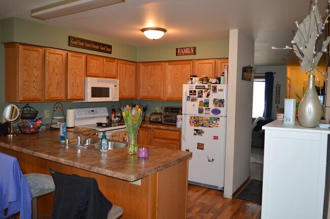 Photo - 401 Jefferson St