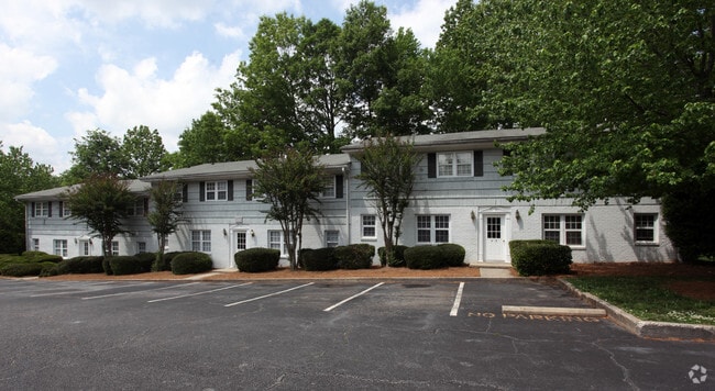 Cambridge Apartments