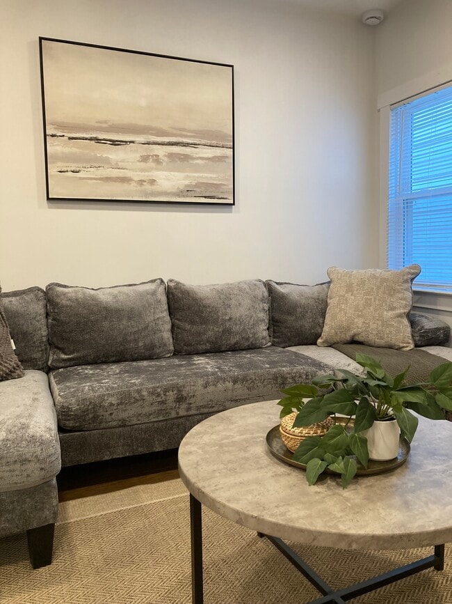 150 W Middle St Unit Fully Furnished