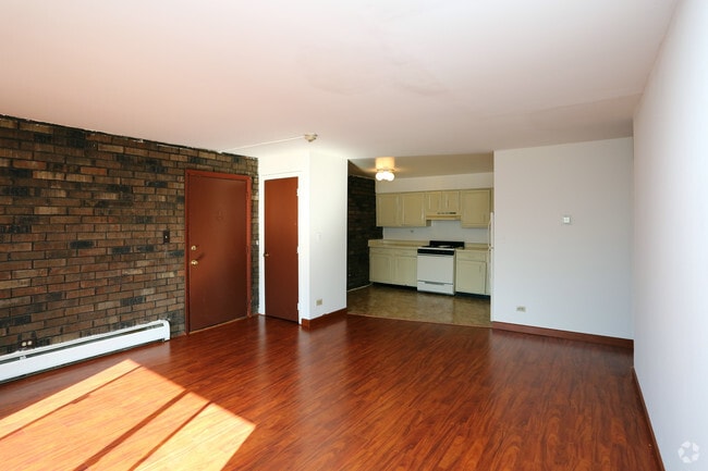 Main Park Apartments