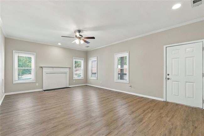 1607 Jonesboro Rd SE
