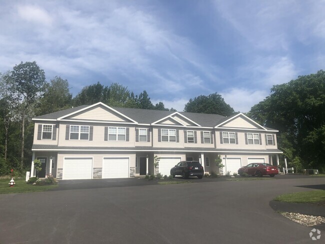 Building Photo - 2405 Rosa RoadRidge Manor Ct Rental