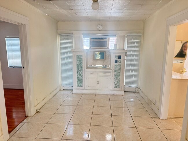 Photo - 408 S 3rd St