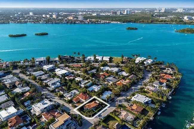 Photo - 10110 E Broadview Dr