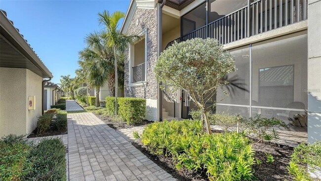 5537 Palmer Cir Unidad 201