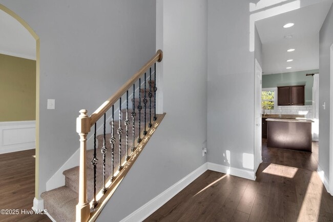 Photo - 109 Rosegarten Ct