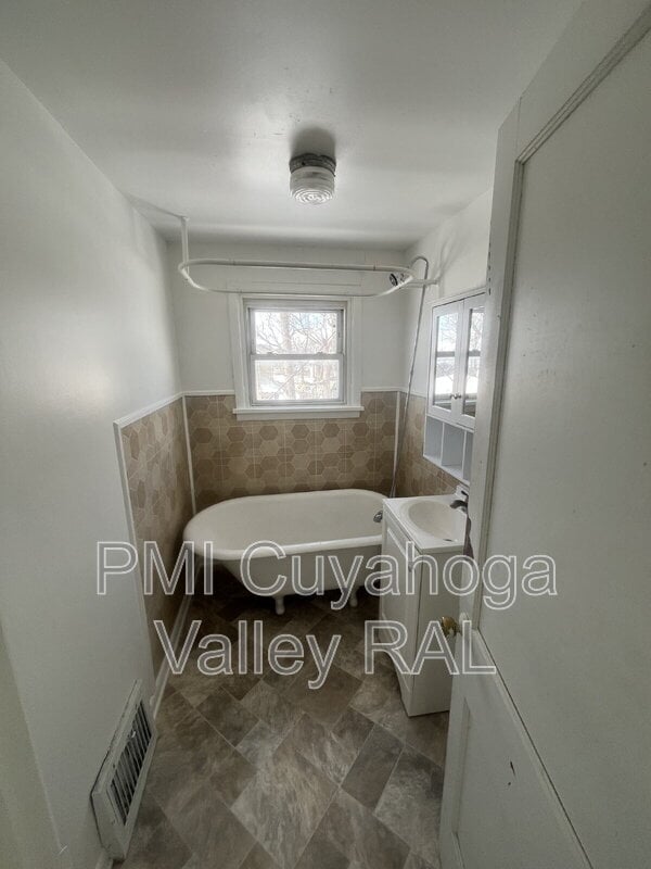 Photo - 510 Hammel St Unidad Apt 4