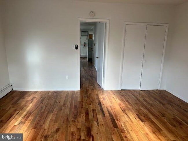 541 Haddon Ave Unit 2nd Floor, Apt B