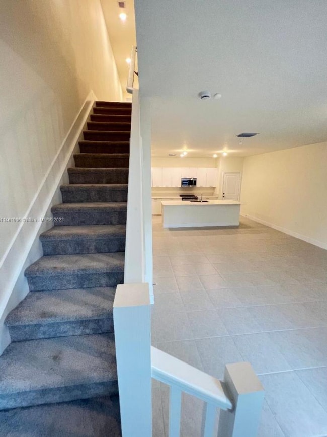 Photo - 8224 NW 43rd St