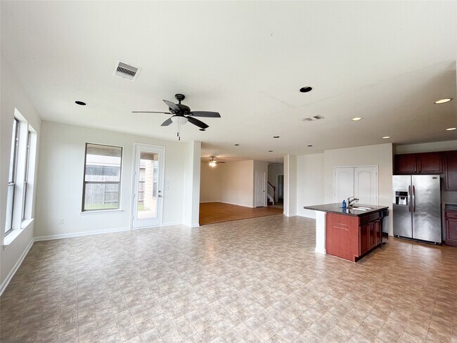 Photo - 18507 Morgans Forest Ln