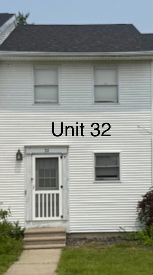 Oakwood Townhomes - Oakwood Townhomes