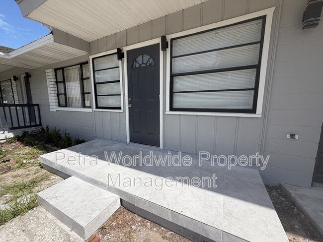 Photo - 131 W Atwater Ave