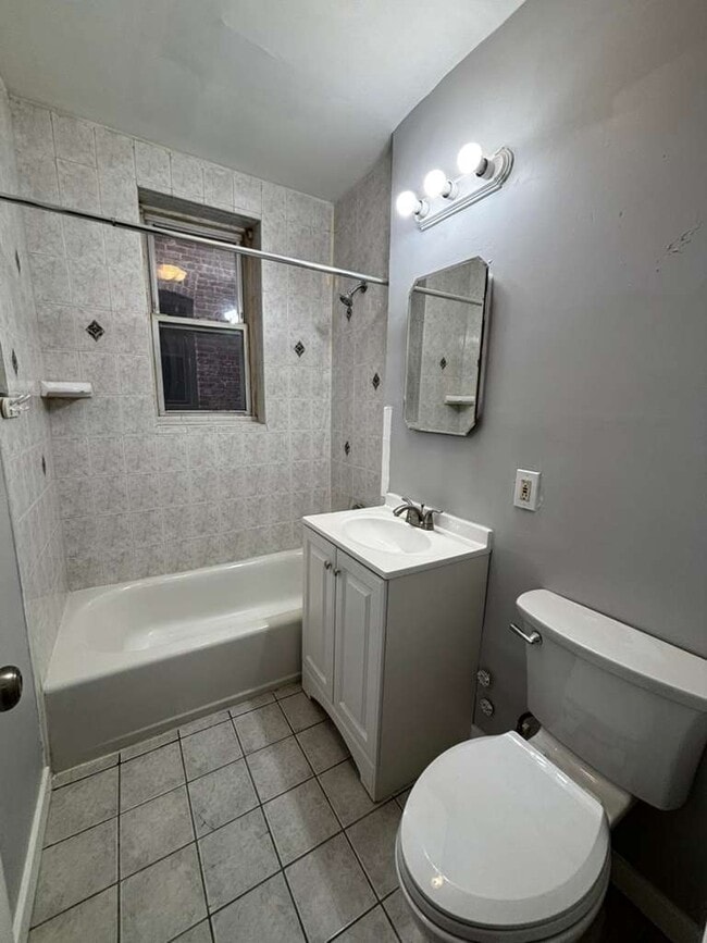 Photo - 243 Lexington Ave