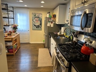 Photo - 245 W 5th St