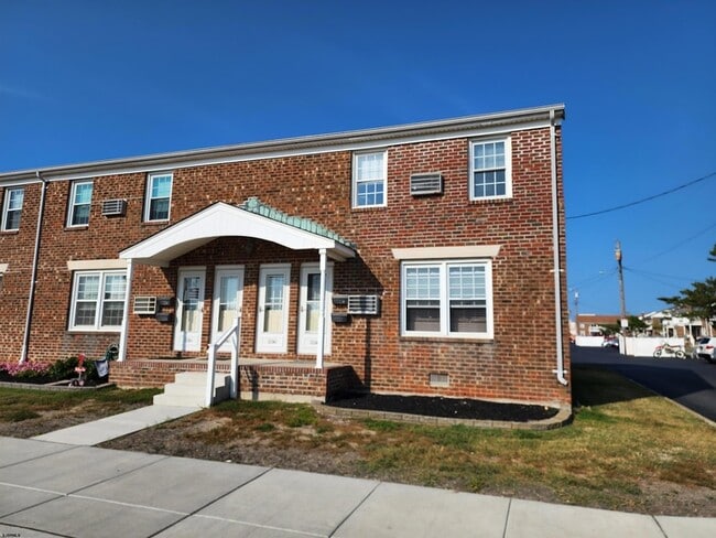 Photo - 15 36th St Condo Unit 15