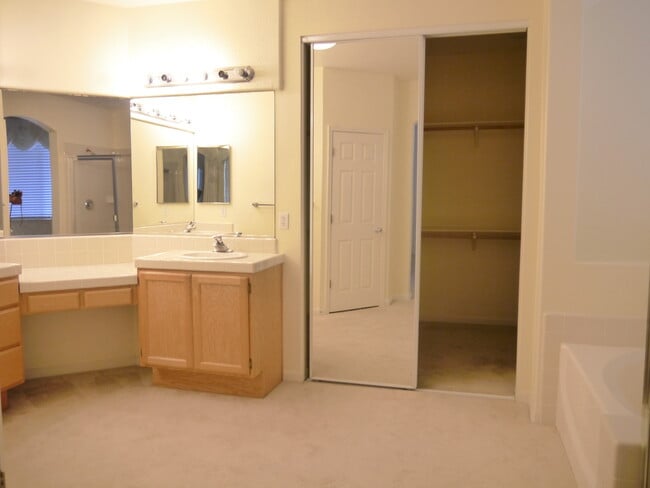 Photo - Excellent 2 Story House