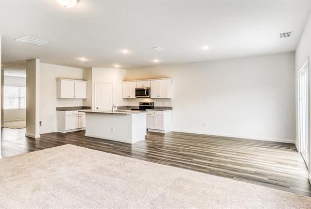 Photo - 720 Holly St