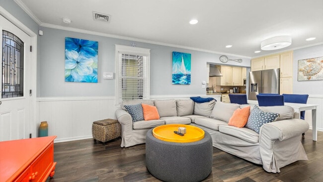 Photo - 816 St James Pl Unidad ID1377380P